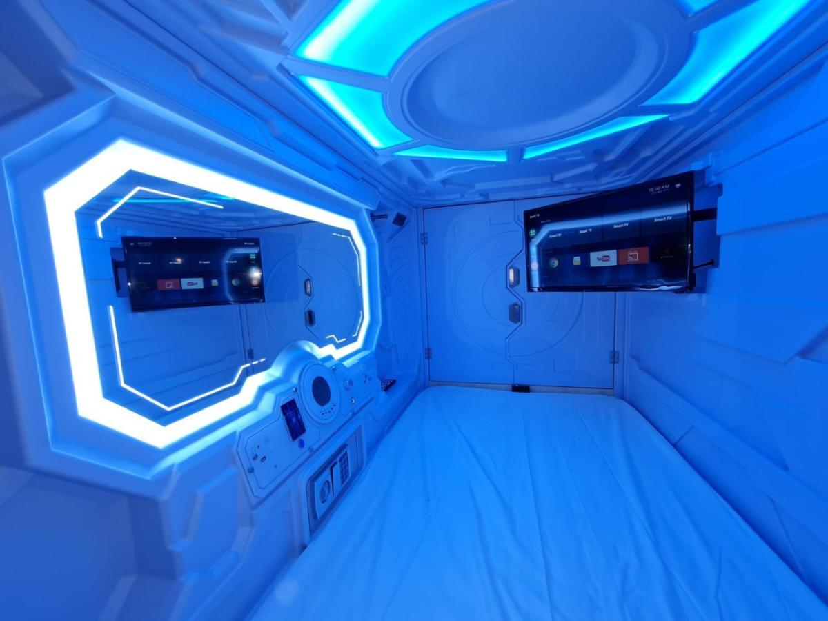 Galaxy Pods Capsule Hotel Boat Quay Singapura Exterior foto